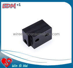 चीन रबड़ गाइड ब्लॉक Fanuc ईडीएम उपभोज्य भागों A290-8039-X803 आपूर्तिकर्ता